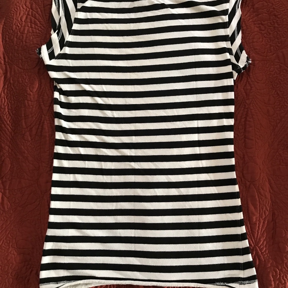 Black and white striped cap sleeve tee small - Picture 3 of 3